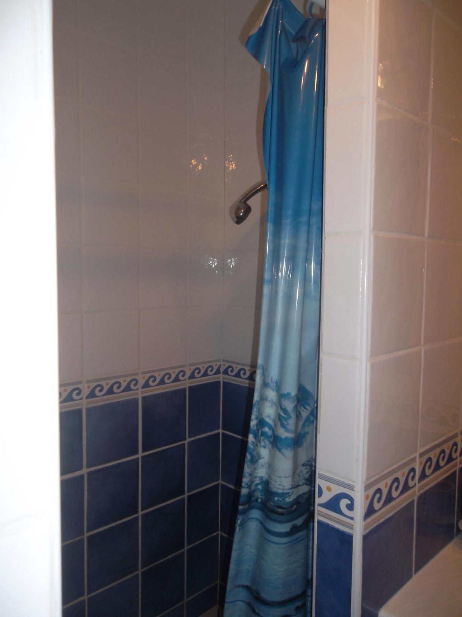 Apartamento Les Hirondelles Bessan Exterior foto