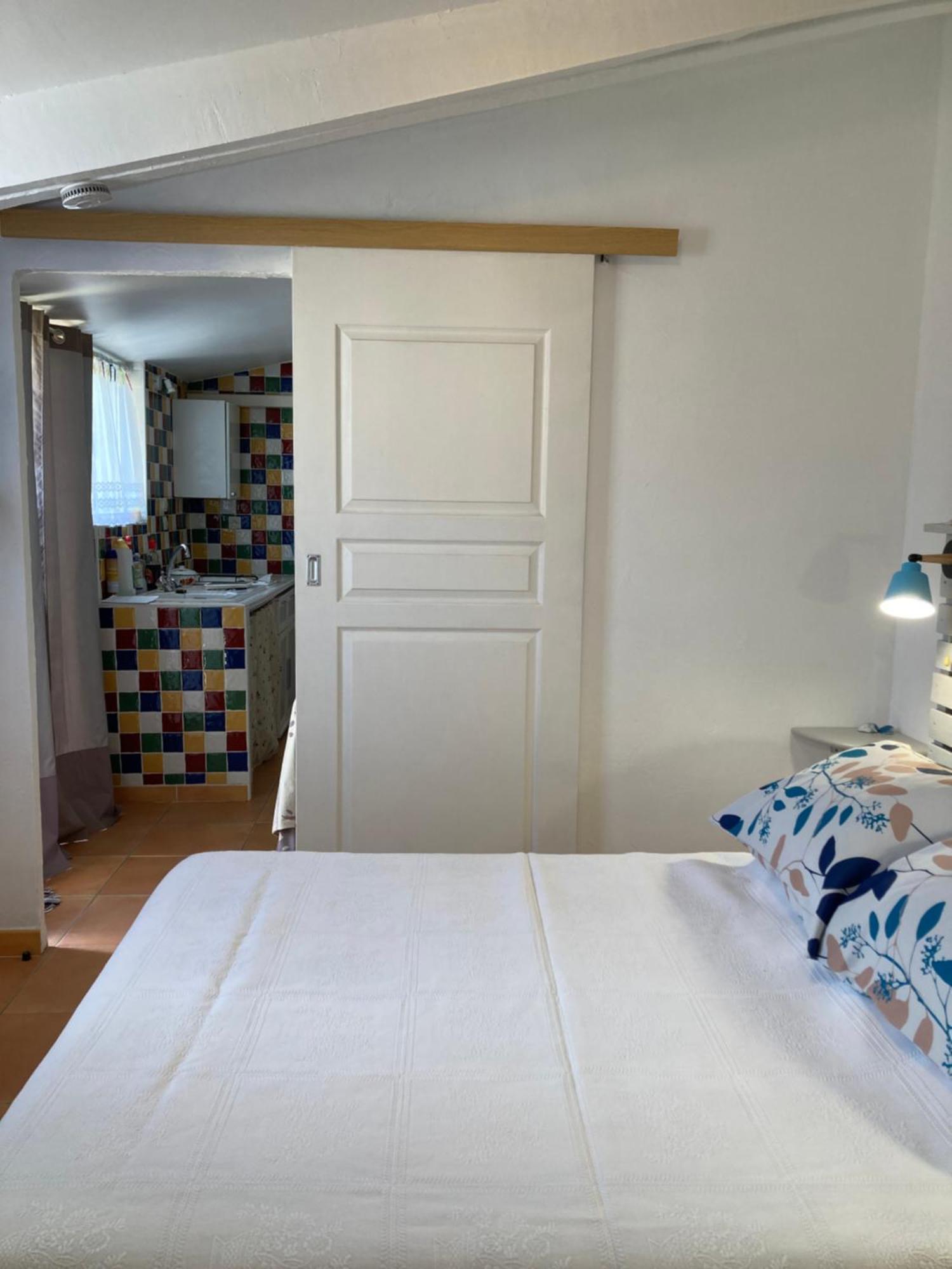 Apartamento Les Hirondelles Bessan Exterior foto