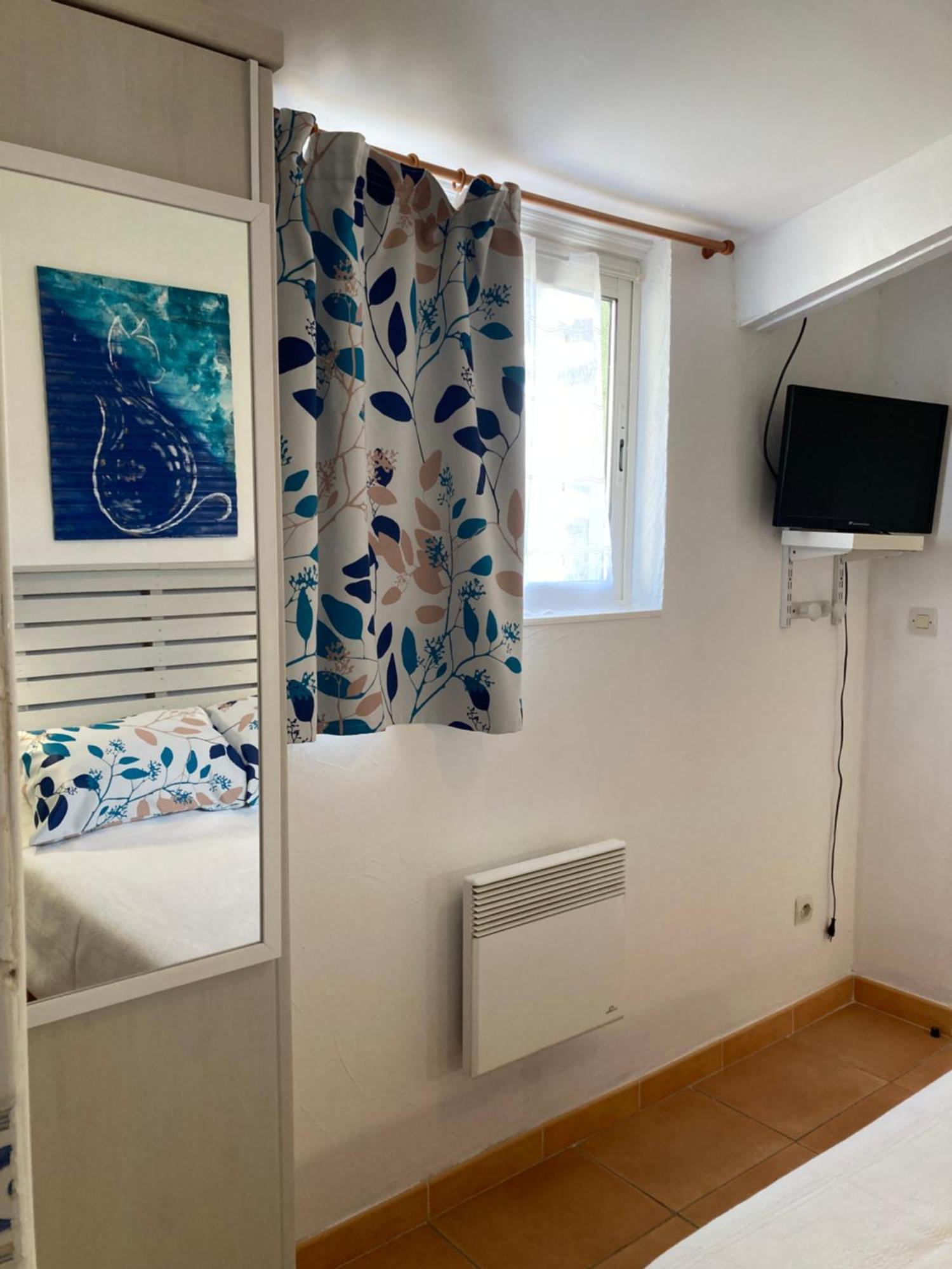 Apartamento Les Hirondelles Bessan Exterior foto
